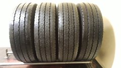 Continental 225/75 R16CP 116R 2x 8mm a 2x 6,5mm (Bazarové)