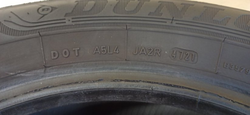 DUNLOP sport blu Response 195/65 R15 5,5mm (Bazarové)