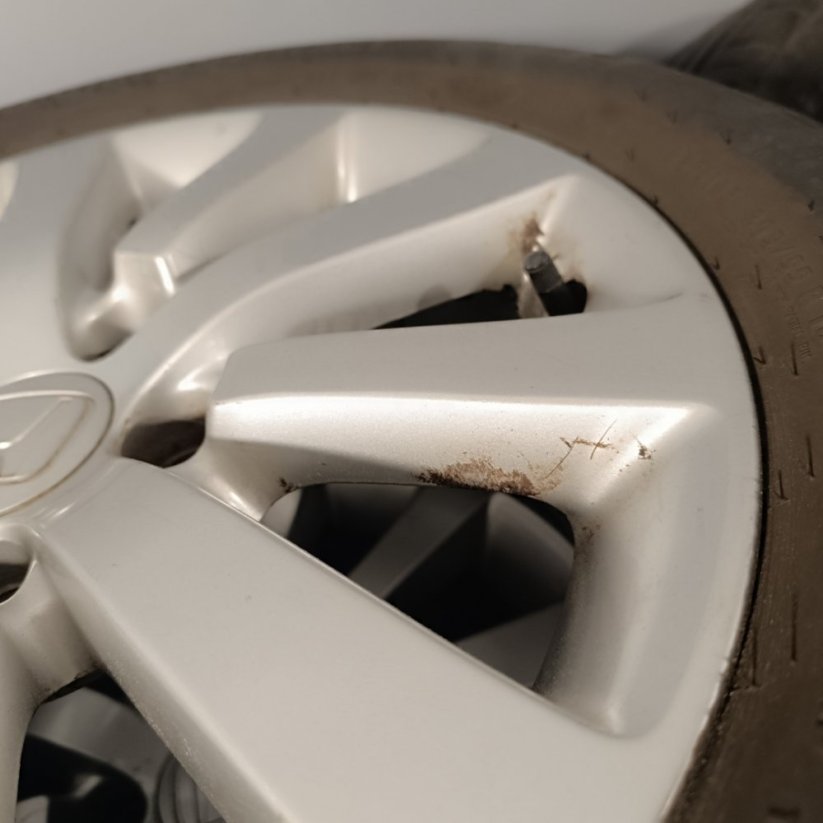 ALU kola Honda Civic, letní pneu 205/55 R16