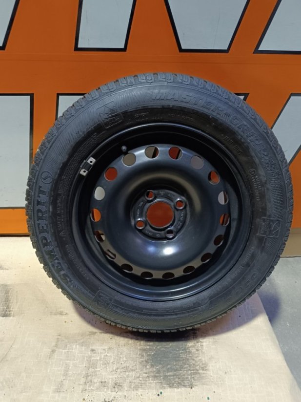 Pěkná sada na Citigo 4x100, zimní pneu 165/70 R14