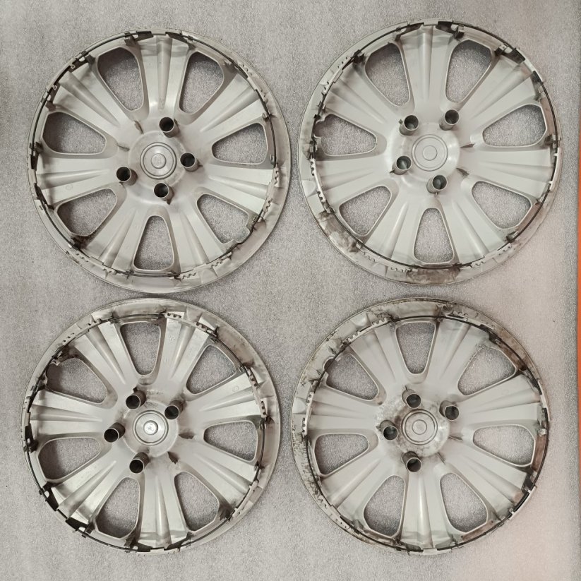 Poklice Ford Focus, Mondeo 16" (použité)