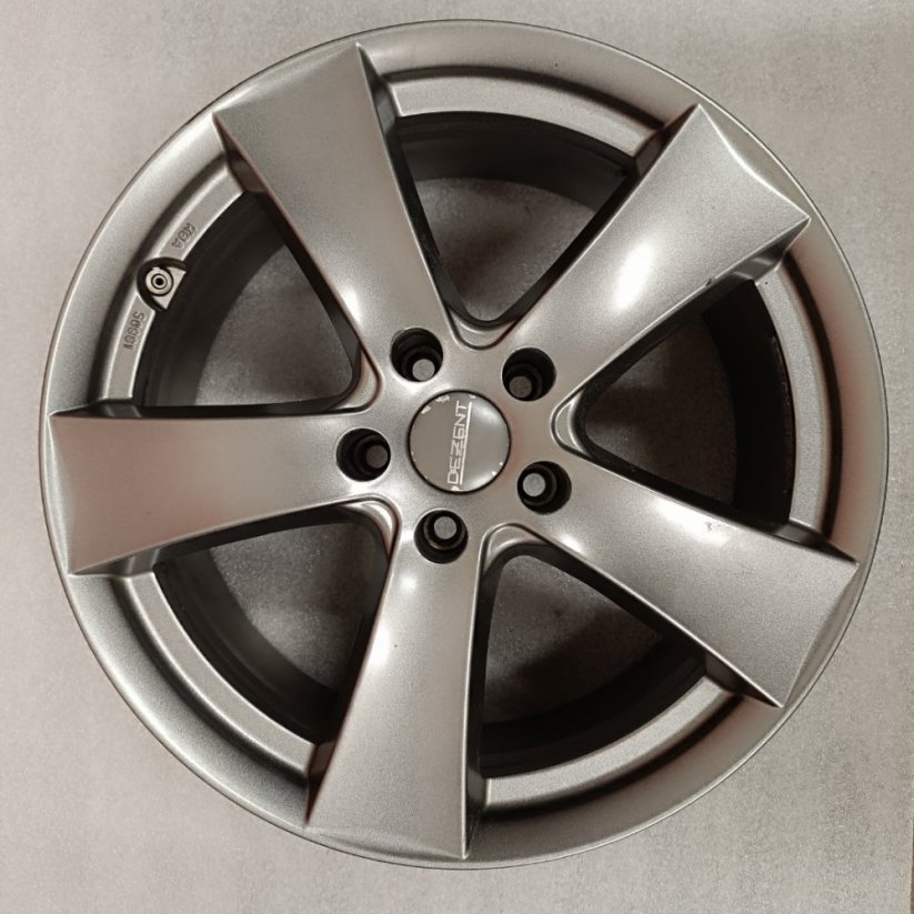 Alu kola Dezent 7,5Jx18 , R18 , 5x112, ET38