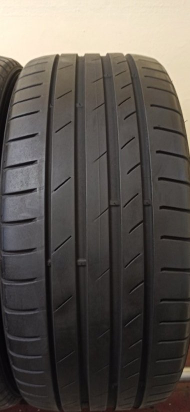 Kumho Ecsta PS71 SUV 245/45 R19 98W 4,5 mm (Použité)