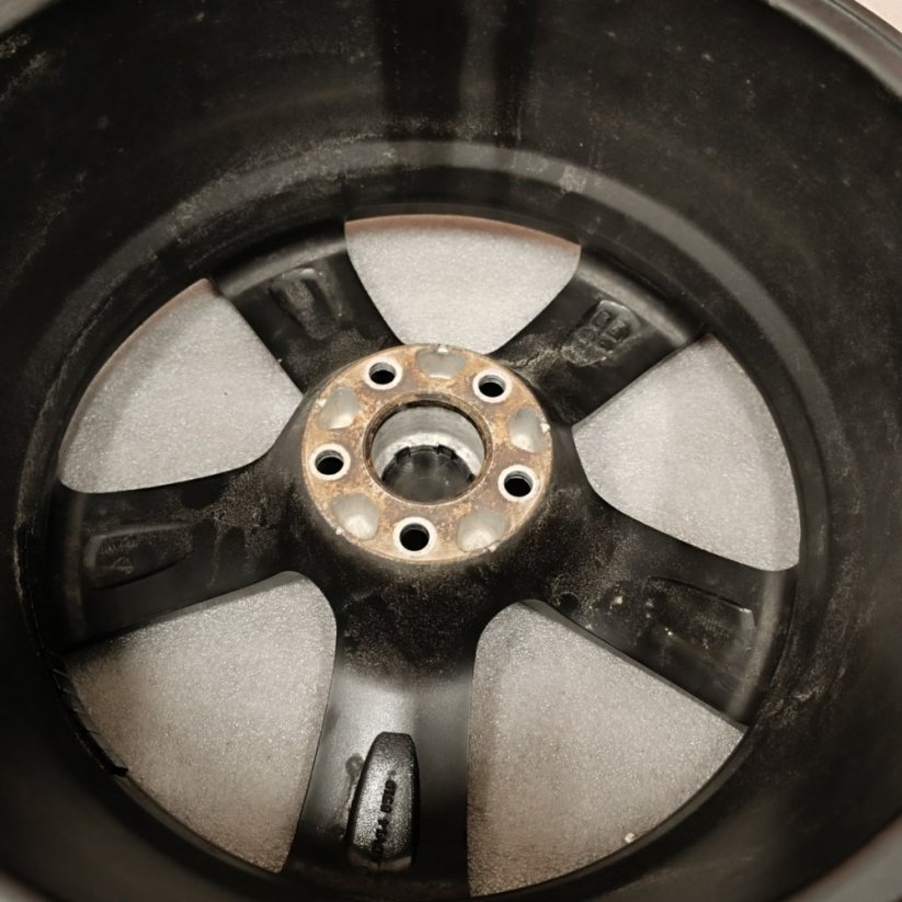 Alu kola Advanti 8,5Jx19 , R19 , 5x108 , ET35