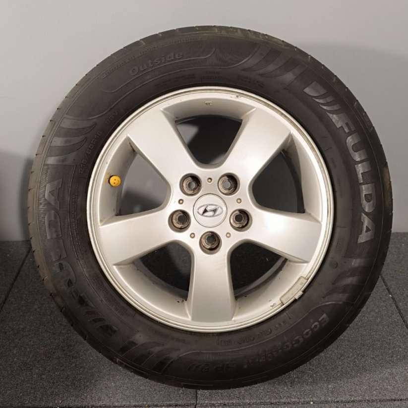 ALU kola Hyundai Tucson, letní pneu 215/65 R16