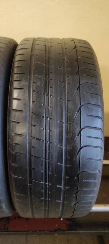 Letní pneu Pirelli 255/45/19 3-3,5mm (Použité)