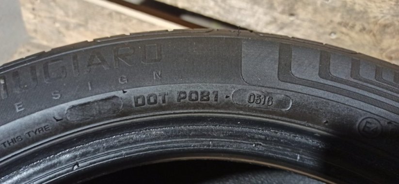 Vredestein 195/50 R15 82V 4-4,5mm (Použité)