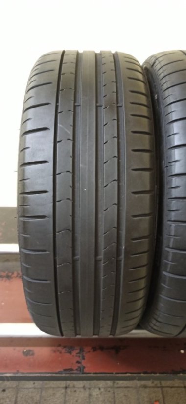 Pirelli P Zero Run Flat 205/40 R18 86W 4 mm (Použité)