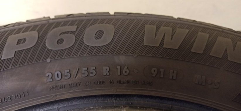 Platin RP60 Winter 205/55 R16 91H 5 - 6 mm (Bazarové)