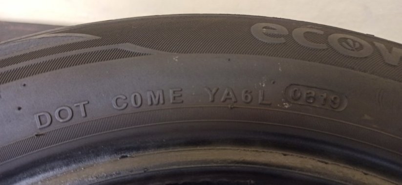 Kumho Ecowing ES01 195/55 R15 85H 6 mm (Bazarové)