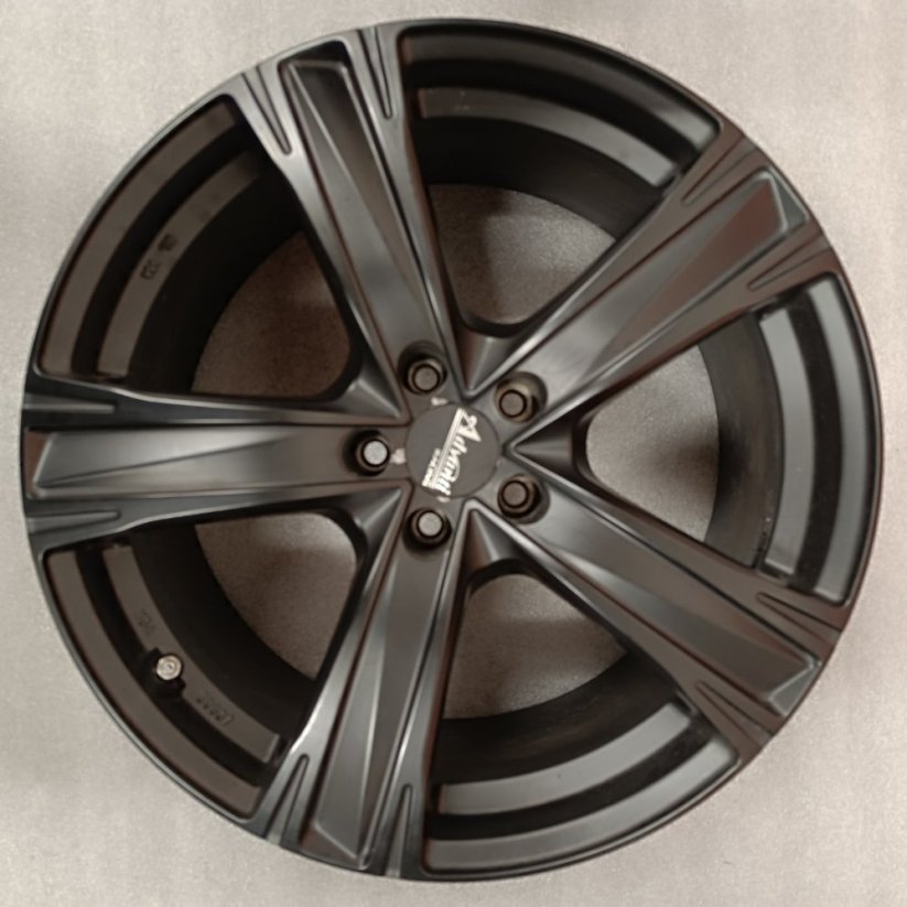 Alu kola Advanti 8,5Jx19 , R19 , 5x108 , ET35