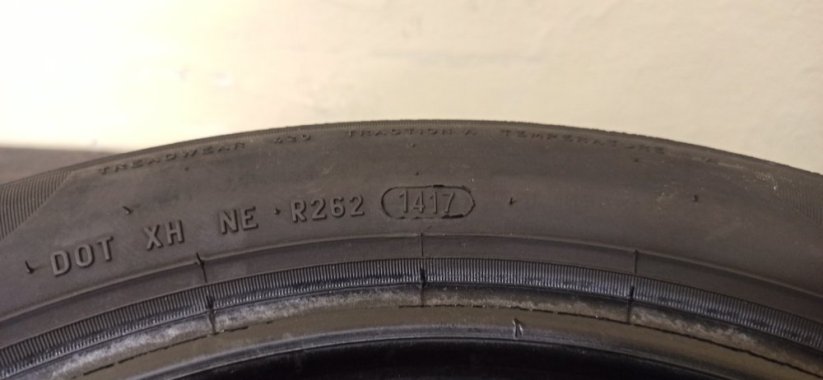 Pirelli Cinturato Verde 185/55 R15 82H 5 - 5,5 mm (Použité)