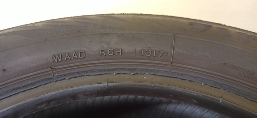 Firestone Winterhawk 3 185/65 R15 88T 5,5 mm (Bazarové)