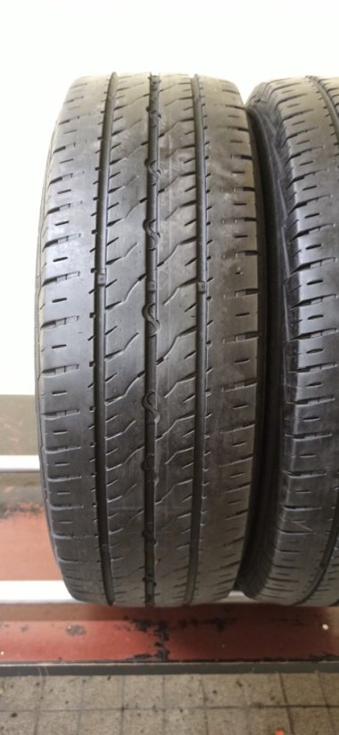 Semperit Van-Life 2 205/75 R16C 110/108R 5 - 6 mm (Bazarové)