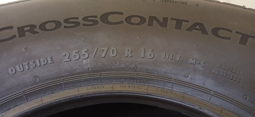 Continental CrossContact RX 255/70 R16 111T 9 mm (Bazarové)