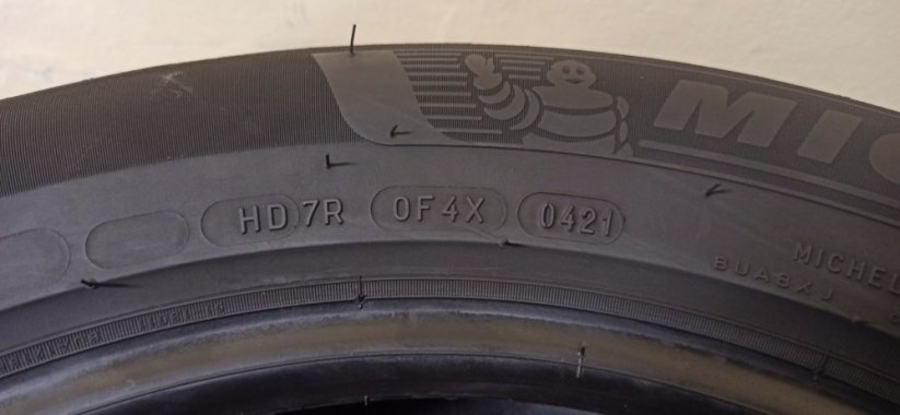 Michelin Primacy 4 205/60 R16 92H 5-5,5mm (Použité)