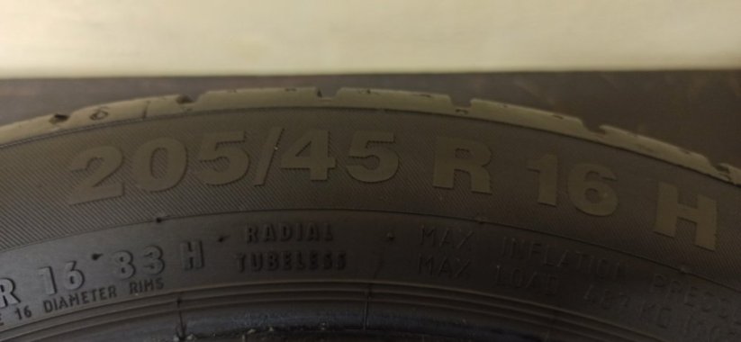 Continental ContiEcoContact 205/45 R16 83H 5,5 mm (Bazarové)