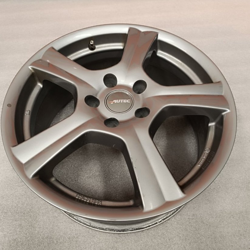 Alu kola Autec 7,5Jx17 , R17 , 5x112 , ET40