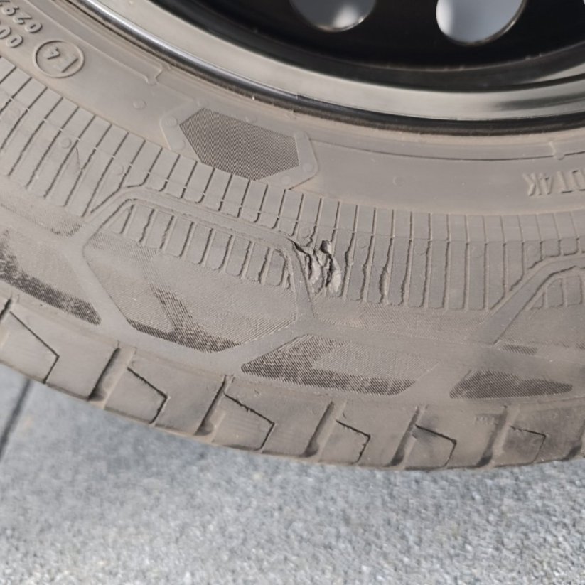 Kompletní kola Ford Transit / Custom 215/65 R15C