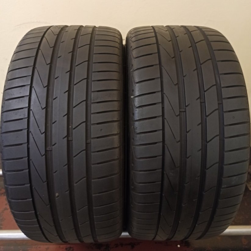 Hankook Ventus S1 evo 2 245/35 R19 93Y 5 mm (Bazarové)