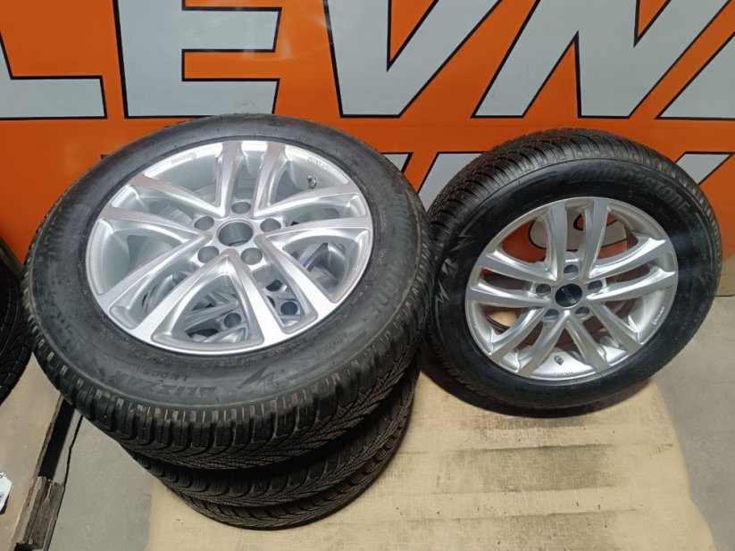 ALU kola Oxxo, 6,5x16'' 5x112+zimní pneu 205/60R16