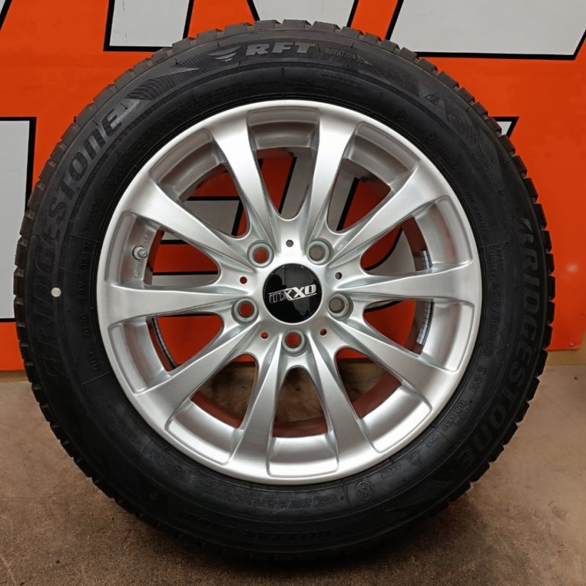 ALU kola OXXO 5x120 zimní pneu 205/60/16 NOVÁ SADA