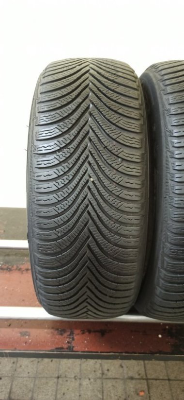Michelin Alpin 5 215/60 R16 99H 5 - 6 mm (Bazarové)