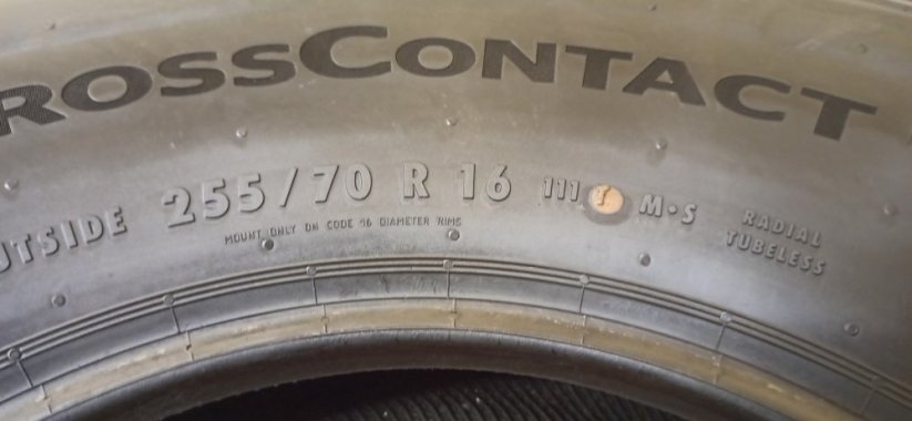 Continental CrossContact 255/70 R16 111T 9 mm