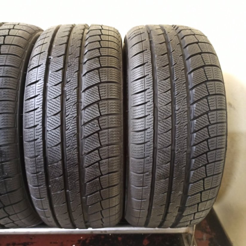 Davanti Wintoura + XL 225/45 R17 94V 8,5 mm (Použité)