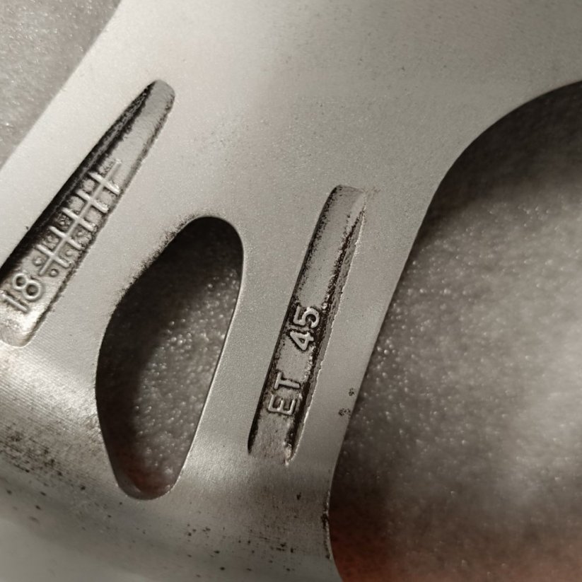 Originální alu kola na Hyundai 6,5Jx16'' , ET45