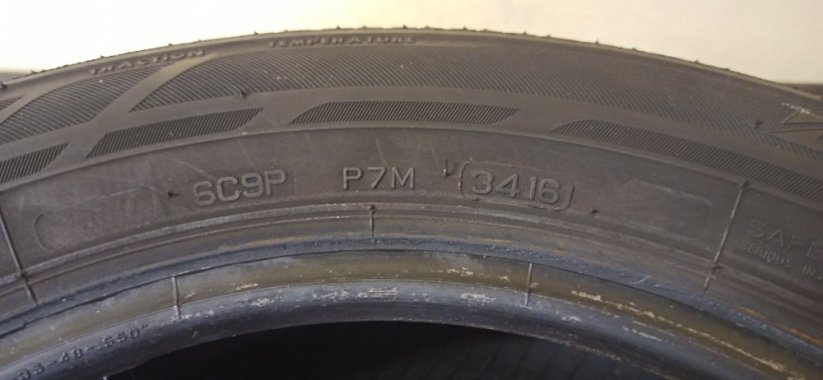 Bridgestone Ecopia EP25 175/65 R14 82T 4,5-5,5 mm (Bazarové)