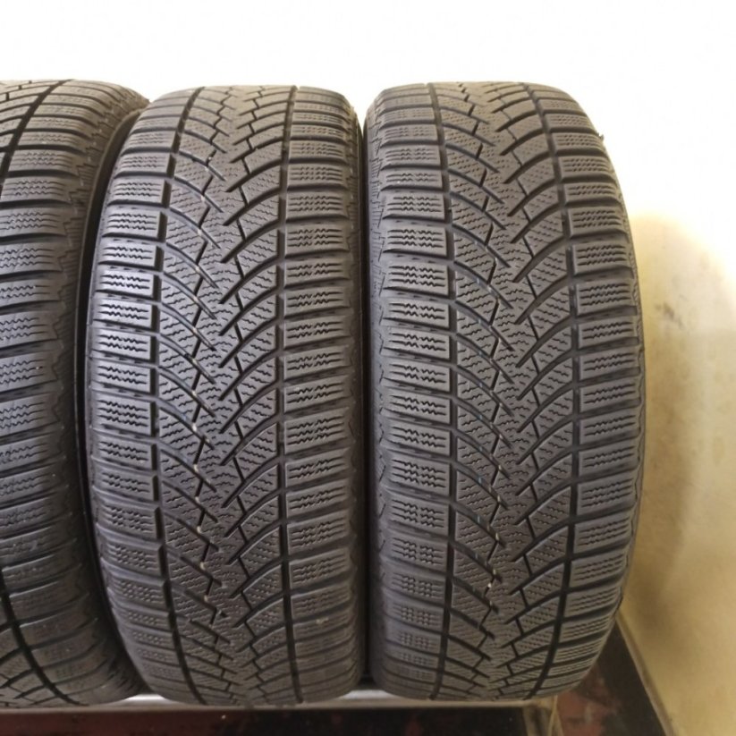 Semperit Speed - Grip 3 205/55 R16 91H 5 - 7,5 mm (Použité)