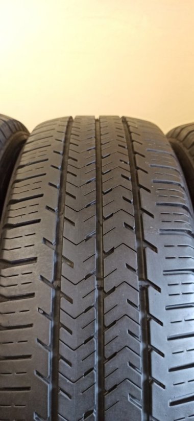 Michelin Agilis 51 205/65 R16C 103/101H 5,5mm (Použité)
