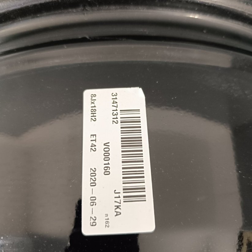 Alu kola Volvo V60, V90, S60, S90 8Jx18'' , ET42