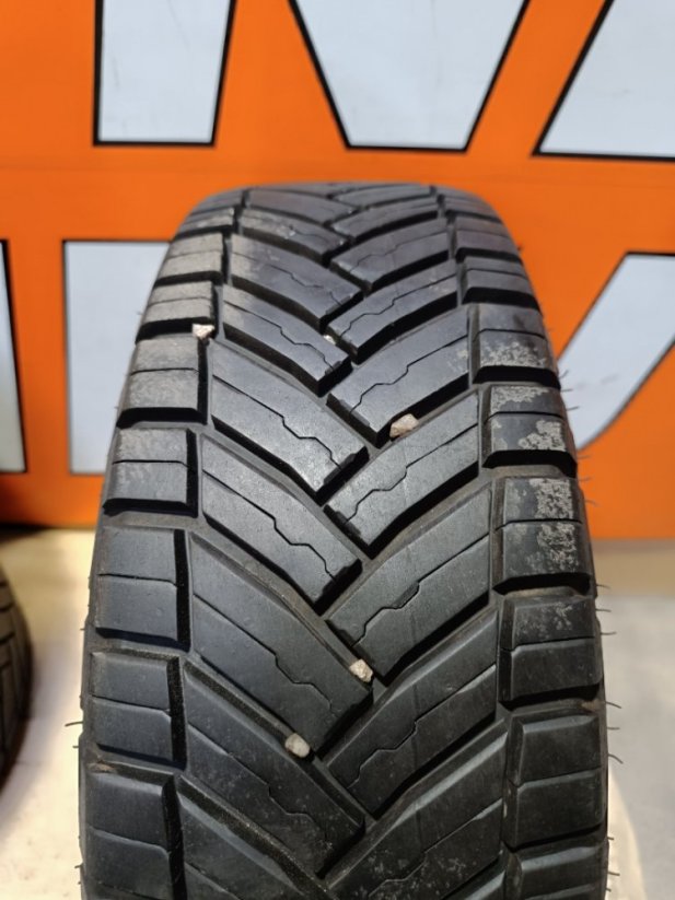 Kompletní celoroční kola na Fiat Ducato 195/70R15C