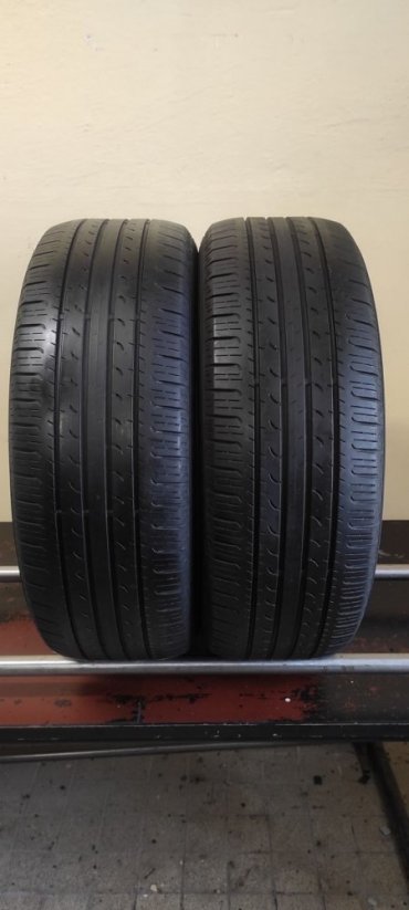 Letní pneu Goodyear 225/55/19 4-5mm (Bazarové)