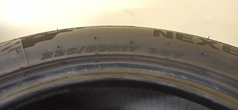 Nexen N blue 4Season WH17 225/50 R17 98V / 94V 7mm (Bazarové)