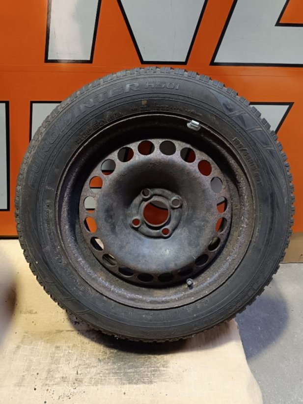 Zimní sada Corsa ET39 4x100 pneu 185/65R15