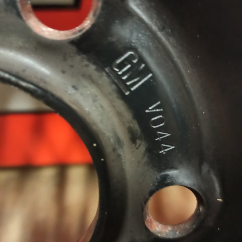 Astra, Meriva, Zafira 5x110 zimní pneu 195/65 R15
