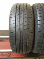Goodyear 205/55 R17 91W 1x5-5,5mm; 1x4,5-5mm (Bazarové)