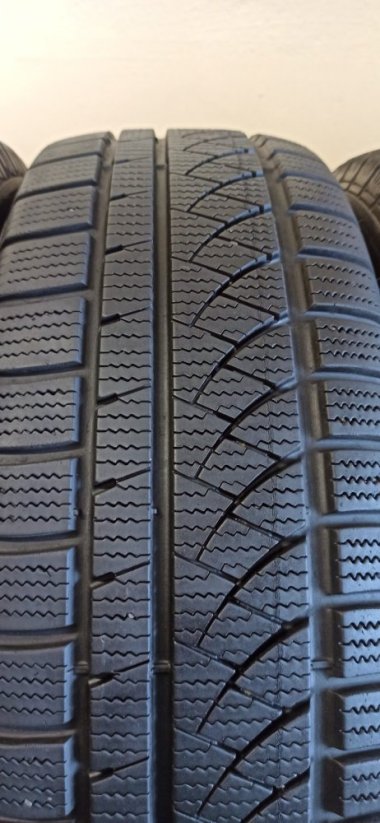 GT Radial 225/65 R17 102H 2x6mm; 2x5,5mm (Použité)