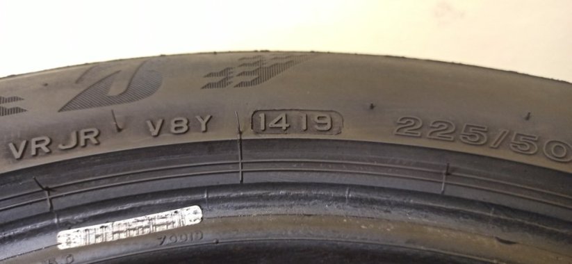 Bridgestone Turanza T005 RFT 225/50 R17 98Y 6 mm (Bazarové)