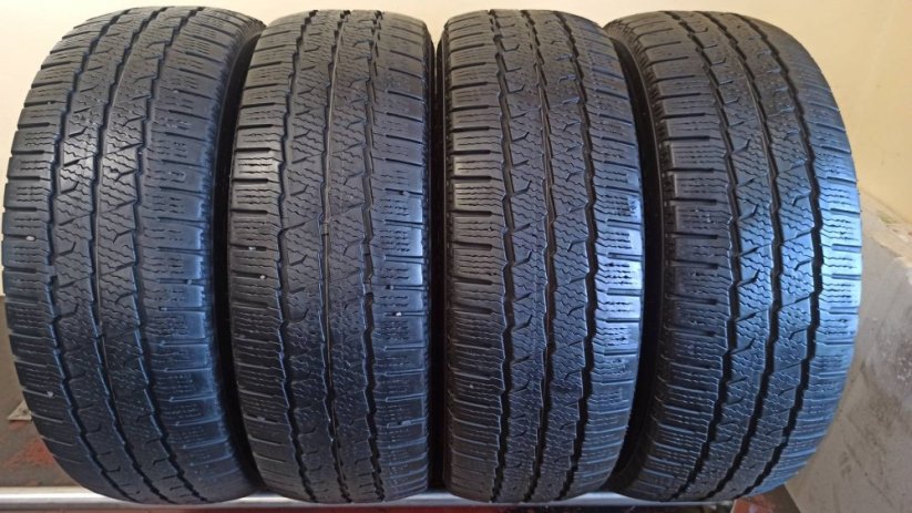 Maxxis 215/60 R17C 109/107H 2x7,5mm, 2x6,5mm (Bazarové)