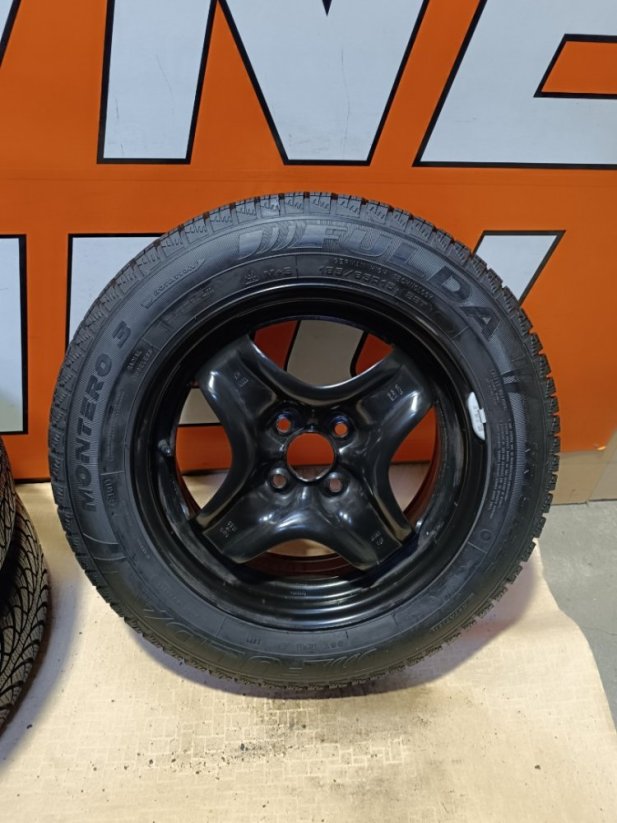 Kola pro Opel Corsa 6x15'' + zimní pneu DEMO SADA