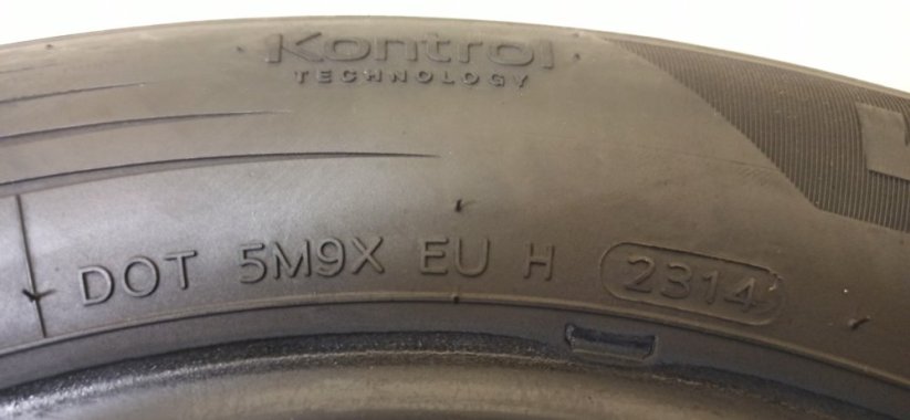 Hankook Winter icept evo 205/60 R16 96H 5 - 5,5mm (Použité)