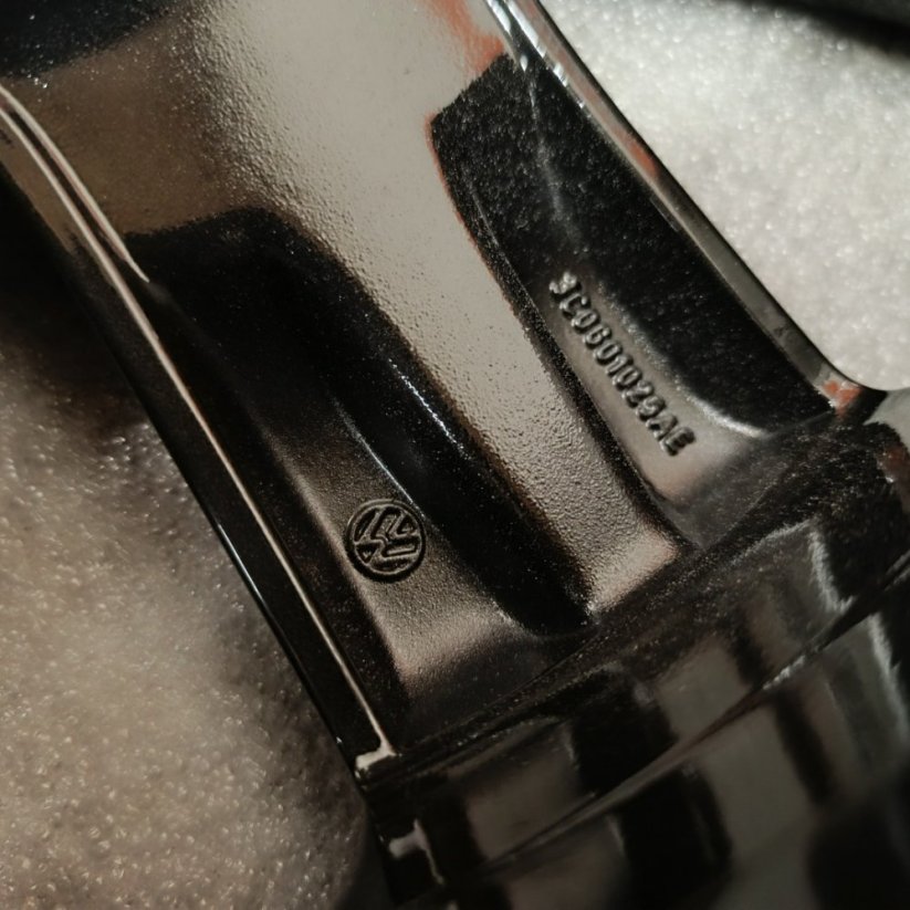 Alu kola Volkswagen Passat B6 7Jx16'' , R16 , ET45