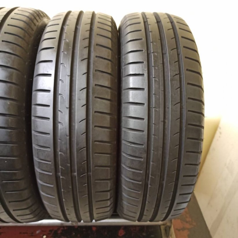 Dunlop 185/60 r15 + 165/65 r15 dvourozměrné (Použité)