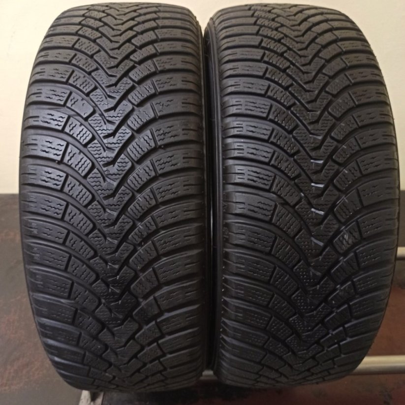 Falken Eurowinter HS01 195/55 R16 87H 5,5 - 6 mm (Použité)