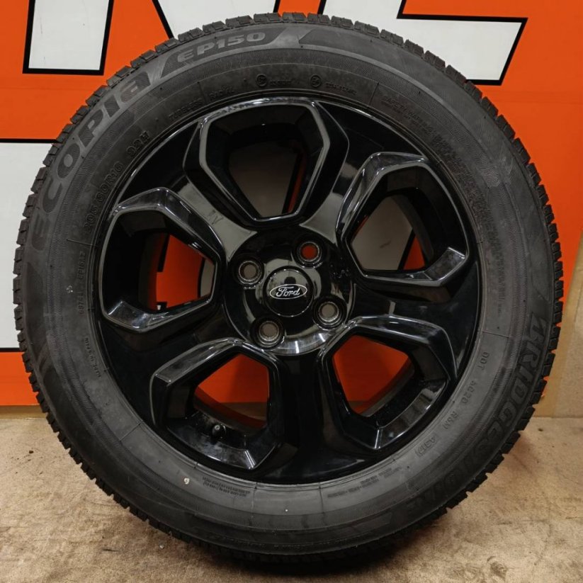 Originál kola Ford Ecosport +letní pneu 205/60 R16