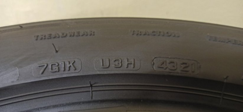 Bridgestone Turanza 245/45 R18 100Y 3,5 - 4,5 mm (Použité)